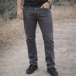 Prana men’s jeans 30Wx32L, dark brown/blackish color. Slim fit